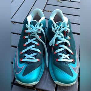 Nike LeBron 11 Low - Turbo Green